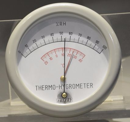 High Precision Temperature Humidity Meter with ±1.5C Accuracy and 30%RH-100%RH Range
